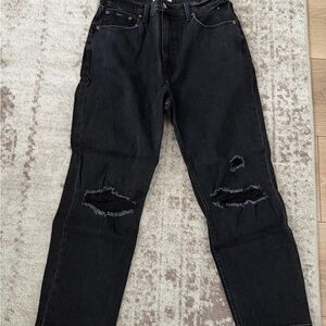 Abercrombie & Fitch Women's Black Distressed Straight Jeans